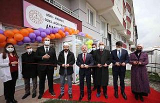 Ağrı Valisi Varol, anaokulu açılışı gerçekleştirdi