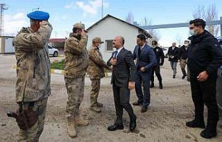 Ağrı Valisi Varol, Eren Kış-9 Şehit Jandarma...