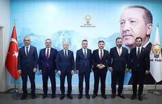AK Parti Bursa’da Mudanya ve Harmancık ilçe başkanları...