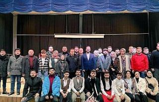 Ak tiyatro ekibi Aşkale’de sahneye çıktı