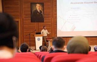 “Akademide Küyerelleşme ve Değişen Beklentiler”