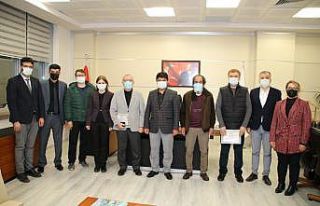 Akılcı ilaç uygulamalarına en fazla katkıda bulunan...