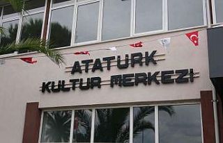 AKM yenilenen yüzüyle kapılarını açıyor