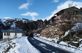Alanya’da kardan kapanan yollar açılıyor