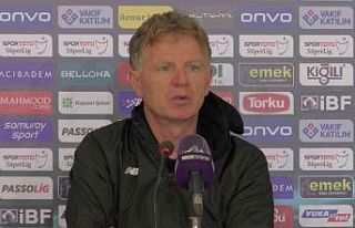 Alfons Groenendijk: “Oyuncularımız sanki maça...