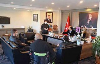 Aliağa’da halk günü: Kaymakam Karaman, makamında...