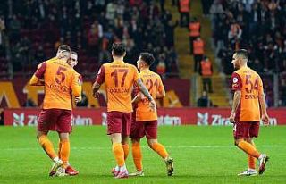 Alpaslan Öztürk ilk golünü attı