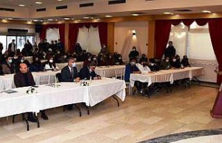 Altınova’da lise öğrencileriyle buluşan Yalova...
