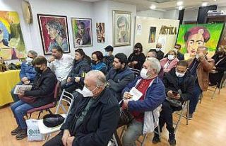Altuntaş, "Ötağçenin Sakinleri"ni imzaladı