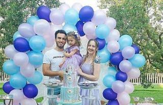 Anne öldü, karnındaki bebeği kurtarıldı