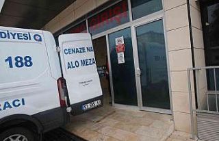 Antalya’da sahte içkiden ölüm iddiası