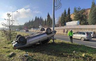 Arkadan çarpıp kaçtı, takla atan otomobilin sürücüsü...