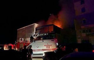 Artvin’de bir kafede çıkan yangında 8 kişi yaralandı