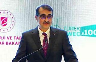 Bakan Dönmez: “Rüzgar ekip enerji biçeceğiz”