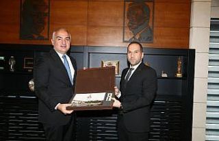 Bakan Ersoy Niğde’de