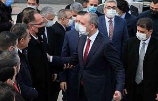 Bakan Gül ve Bakan Özer 17 şehirde 18 adalet mesleki...