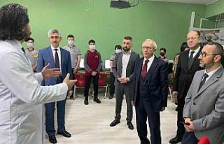 Bakan Yardımcısı ve Genel Müdür’den okul ziyareti