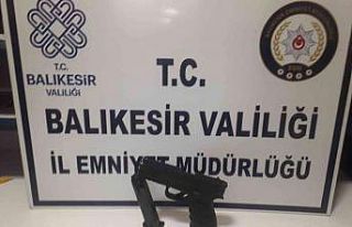 Balıkesir’de polisten 40 şahsa gözaltı