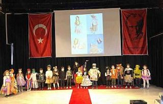 Başak Koleji’nde geri dönüşüm defilesi