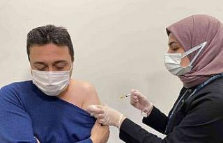 Başakşehir Çam ve Sakura’da yerli aşı Turkovac...