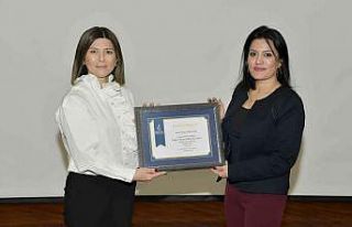 Başarısının sırlarını üniversiteli öğrencilere...