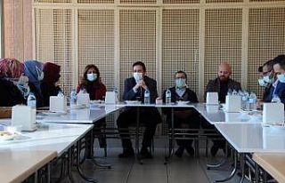 Başhekim Erarslan, engelli personeller ile bir araya...