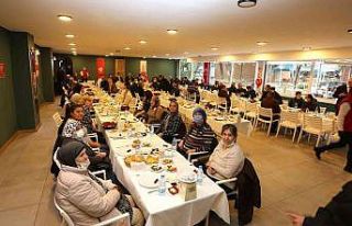 Başkan Atay engelli bireylerle buluştu