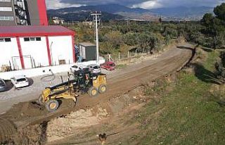 Başkan Atay, öğrencilerin yol talebini yerine getirdi