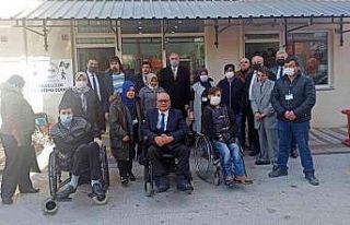 Başkan Bakkalcıoğlu Engelliler Derneğini ziyaret...