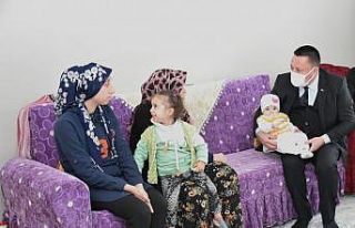 Başkan Beyoğlu, kapı kapı ziyaretlerine devam...