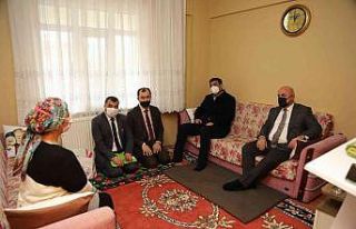 Başkan Bıyık, vatandaşların evlerine konuk oldu