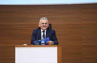 Başkan Büyükkılıç, muhtar toplantılarını...