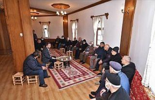 Başkan Ertuğrul Çetin’den Dede Torun Evinde çay...