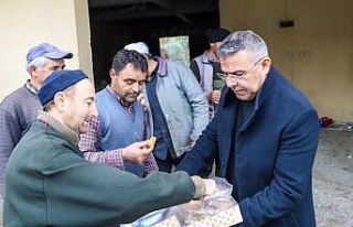 Başkan Güler’den Gönüllü vatandaşlara baklava...