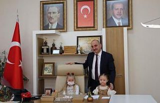 Başkan Kılıç, koltuğunu çocuklara bıraktı