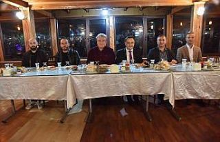 Başkan Şahin dolmuş esnafı ile bir araya geldi