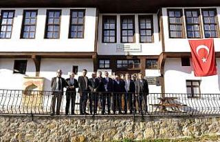 Başkan Vidinlioğlu, mahallelerde incelemelerini...