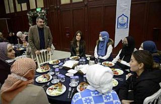 Başkan Yılmaz misafir öğrencileri ağırladı
