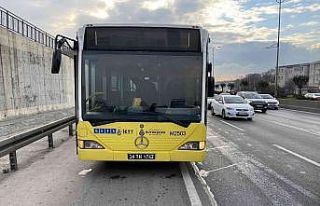 Bayrampaşa’da bir İETT otobüsü daha arıza yaptı