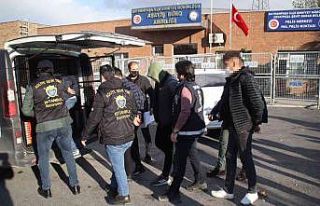 Bayrampaşa’daki cinayet şüphelileri adliyeye...