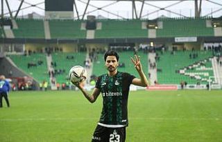 Beğenilmediği için takımdan gönderildi, Sakaryaspor’da...