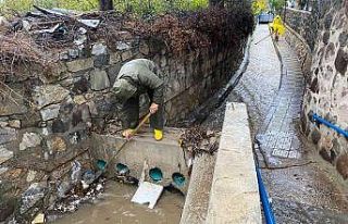 Belediye ekiplerinden anında müdahale