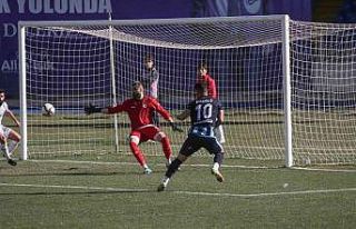 Belediye Kütahyaspor 3 puanı iki golle aldı