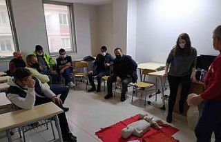 Belediye personeli ilkyardımda sınıfı geçti