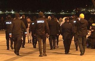 Beşiktaş’ta çiçekçi, seyyar satıcı ve dilencilere...