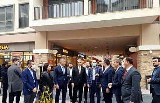 Bilal Erdoğan’dan Cadde54’e ziyaret