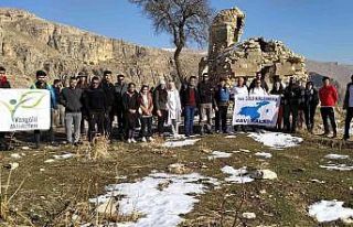 Bitlis’te tarihi yapılar tahrip ediliyor