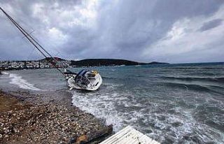 Bodrum’da fırtınanın saatteki hızı 70 kilometreye...
