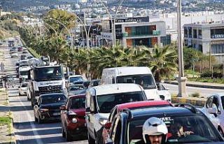 Bodrum’da oteller doldu, trafik kilitlendi, denetimler...