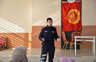 Bozüyük’te ev hanımlarına "Yangın ve Geri...